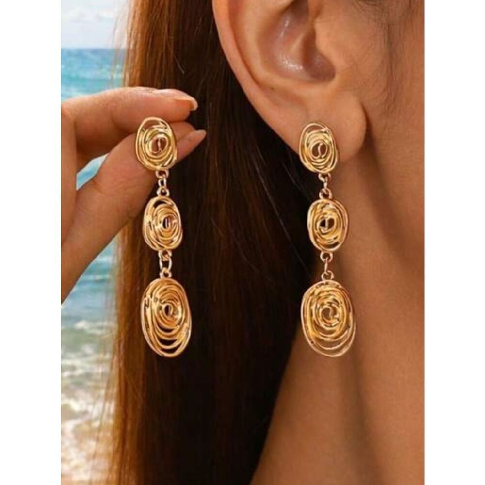 Gold Triple-Loop Drop Earrings - Elegant Women’s Jewelry R 488